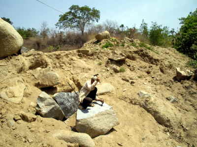 Arbeiter im Granitsteinbruch